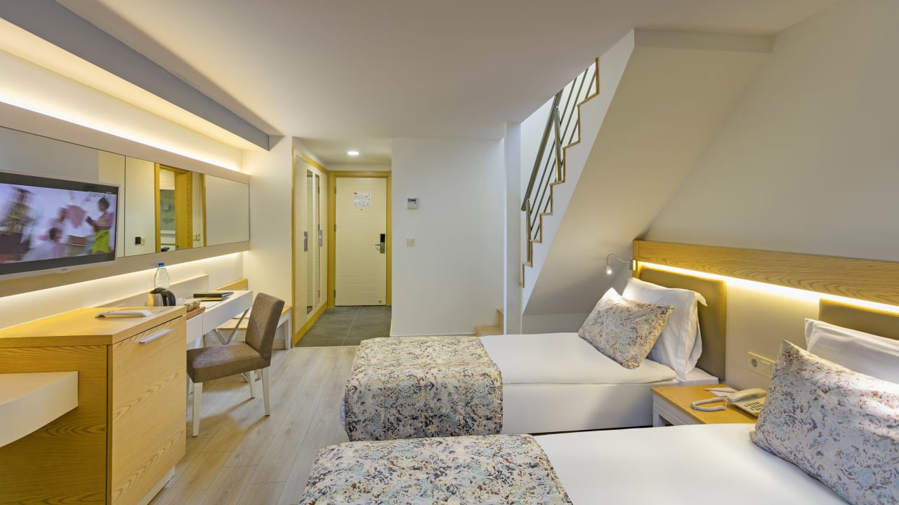 Zimmer Glamour Resort & Spa