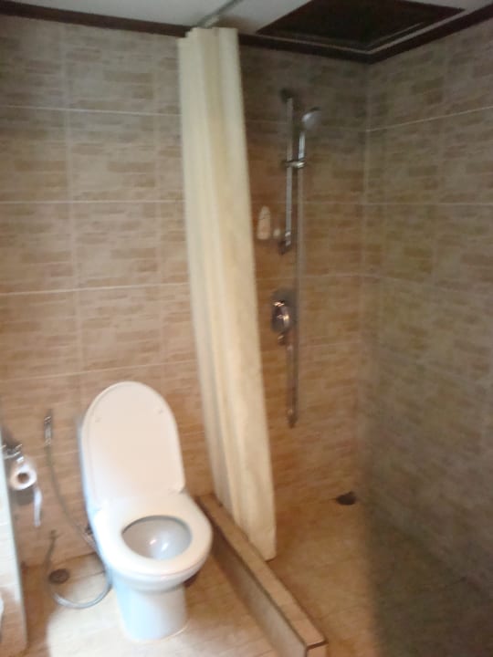 Dusche und WC Hotel Phuket Island View
