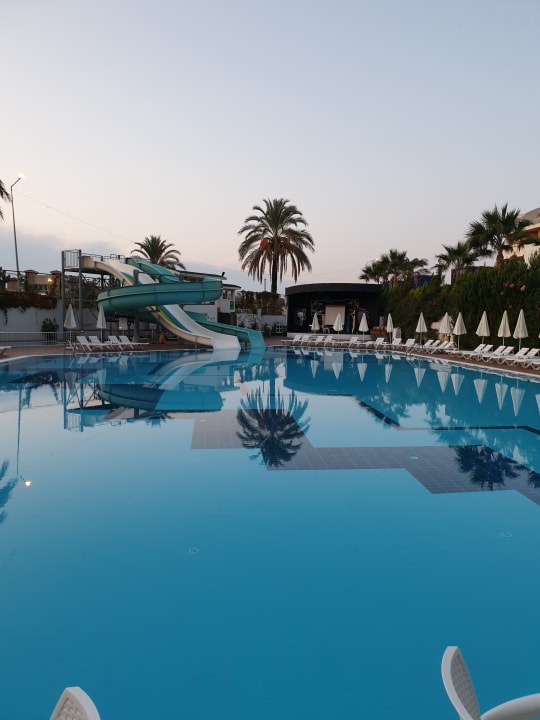 Pool Palm World Side Resort & Spa