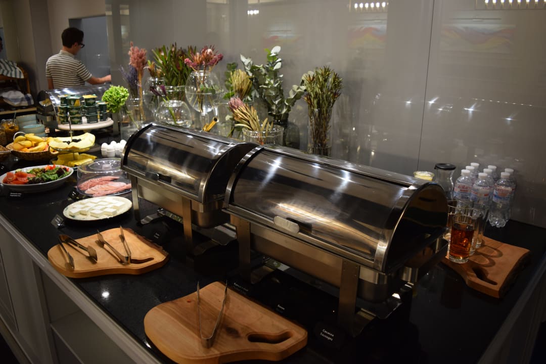 Frühstück in Form eines Buffets (Teilansicht) Frapolli 21