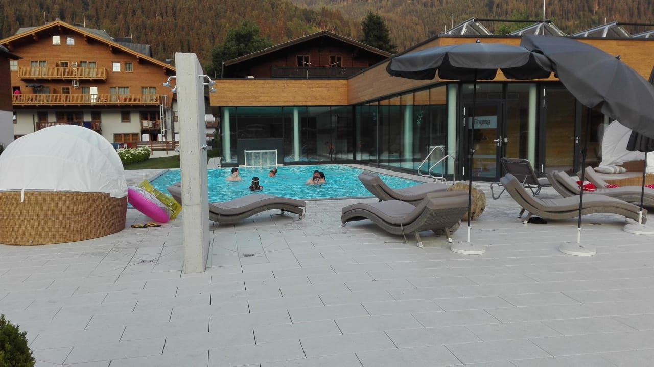 Neuer Pool Ferienanlage Central