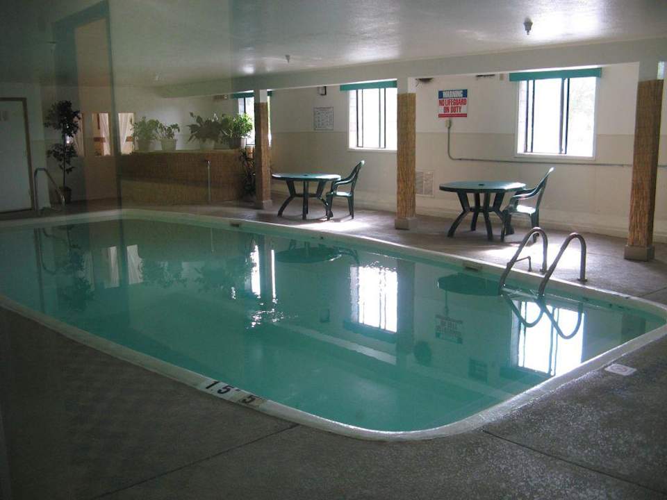 Comfort Inn in Espanola, New Mexico Hotel Comfort Inn Espanola