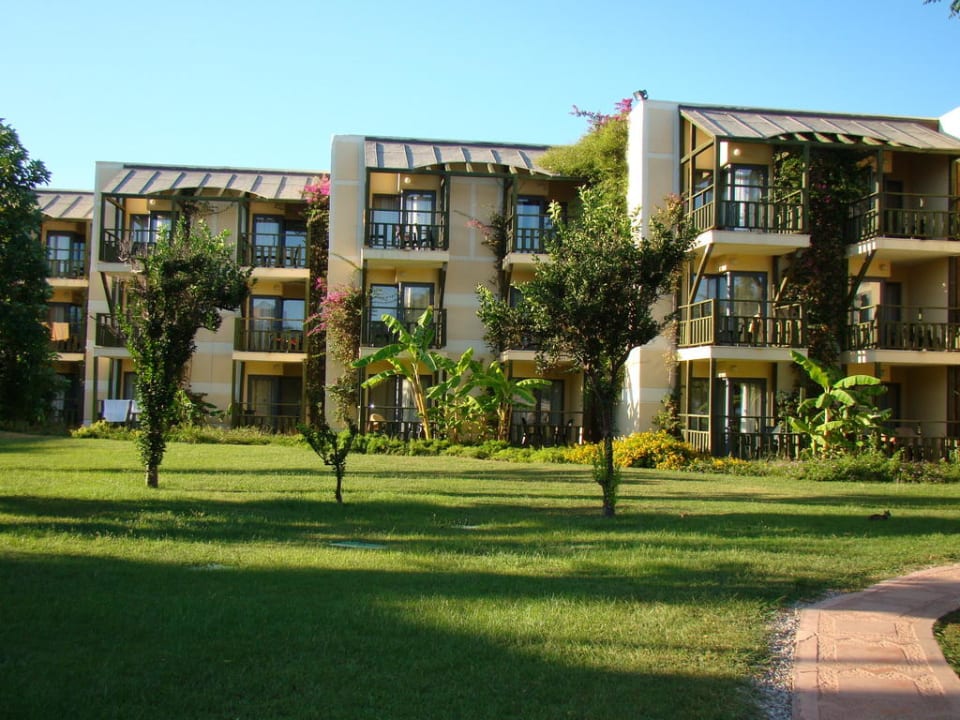 Корпуса Ариканда Limak Limra Hotel & Resort