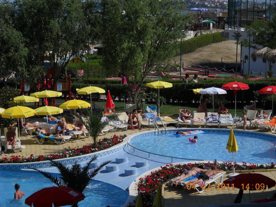 Aussicht vom Balkon  Sentido Neptun Beach