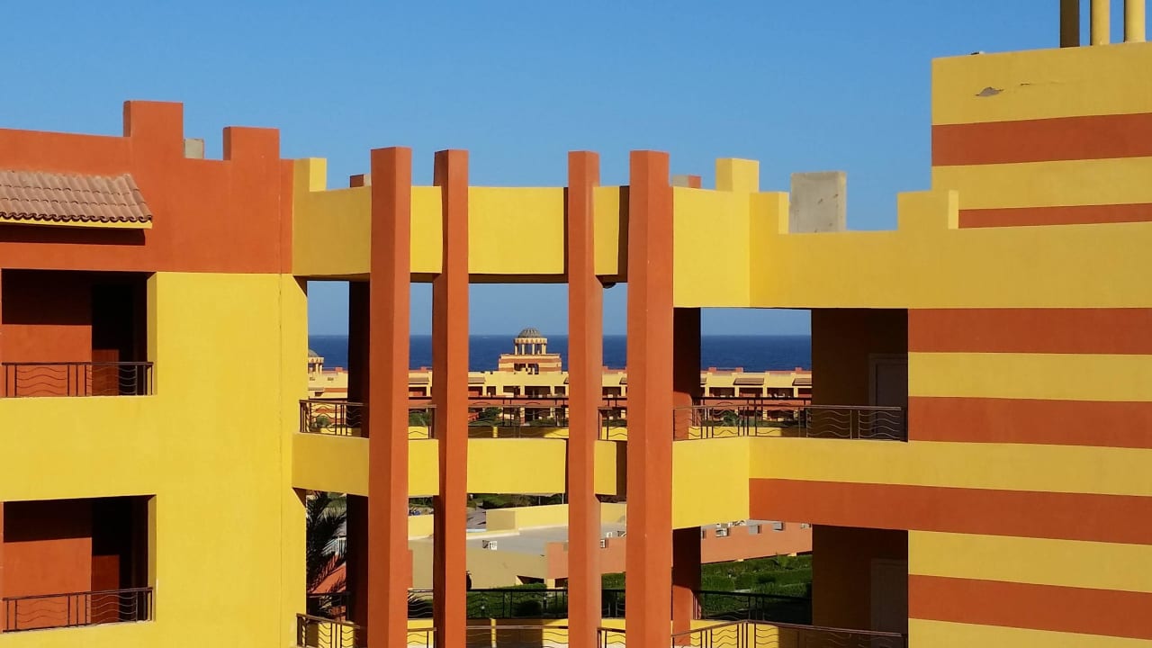 Отель корпус Malikia Resort Abu Dabbab