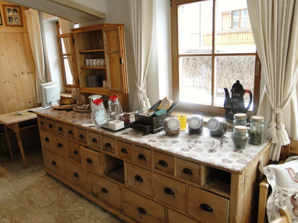 Teebuffet nachmittags Piccolohotel Tempele