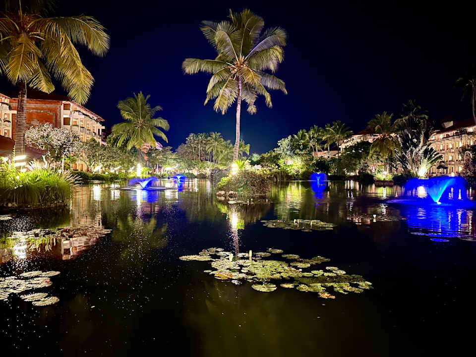 Gartenanlage Ayodya Resort Bali