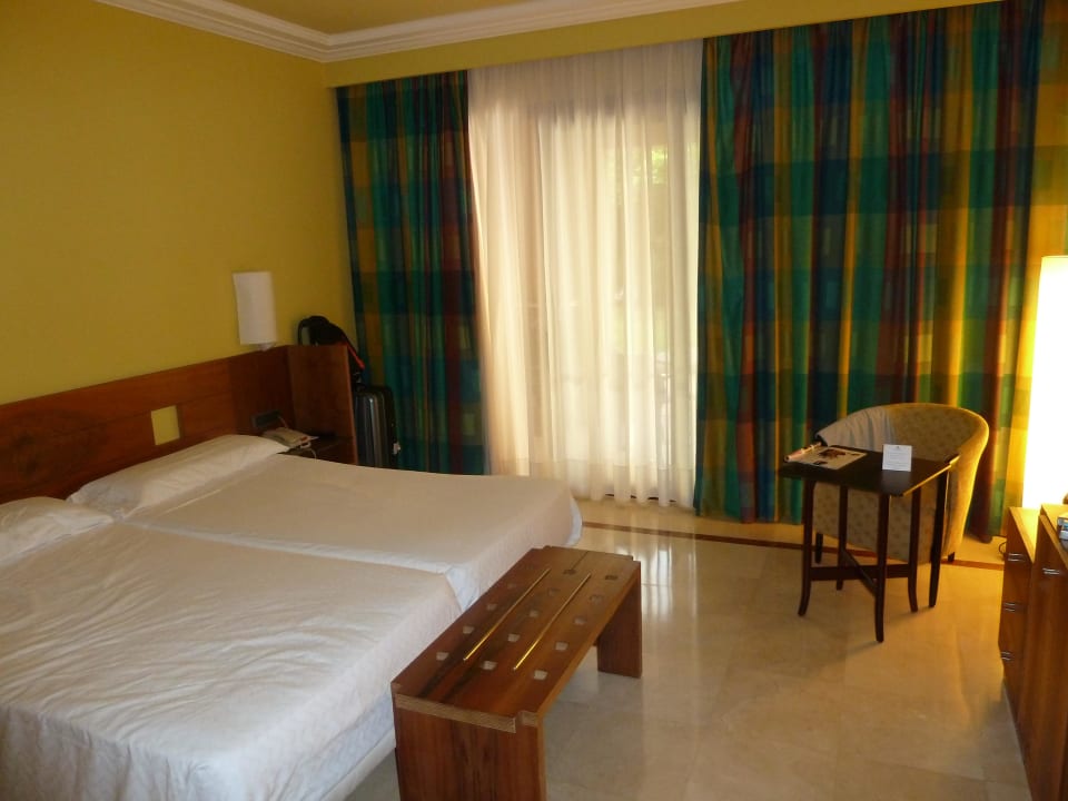 Schlafbereich Lopesan Costa Meloneras, Resort & Spa