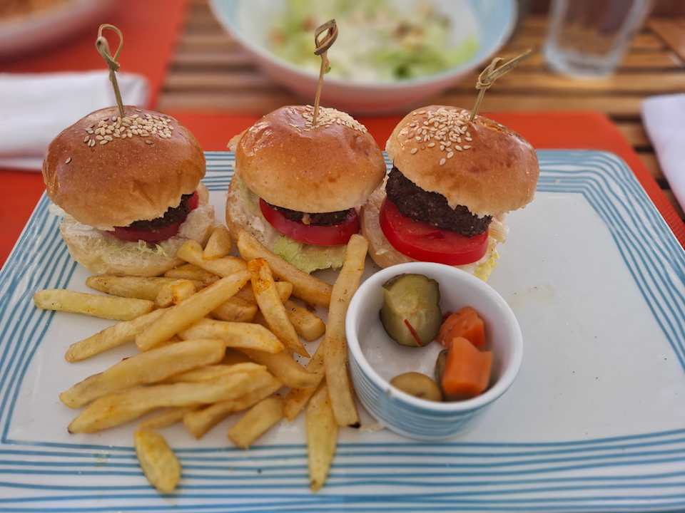 Gastro JAZ Elite Casa del Mar Beach