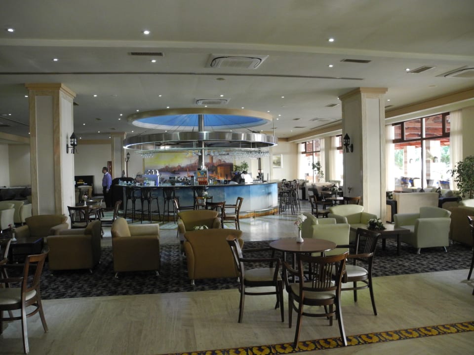Lobby Salamis Bay Conti Resort Hotel & Casino