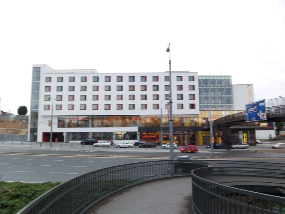 Aussenansicht Vienna House Easy Pilsen