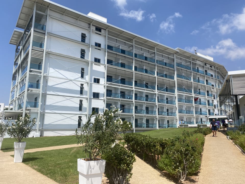 Außenansicht Asterias Beach