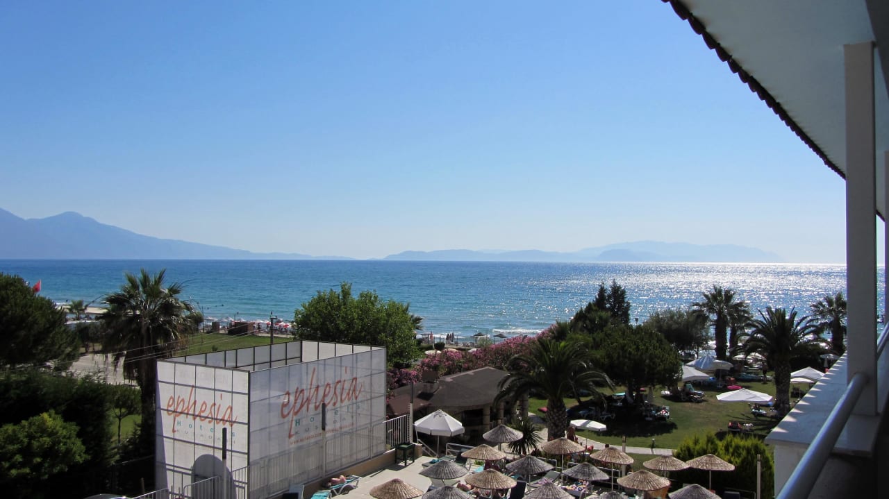 Der Ausblick von unserem Balkon Hotel Ephesia