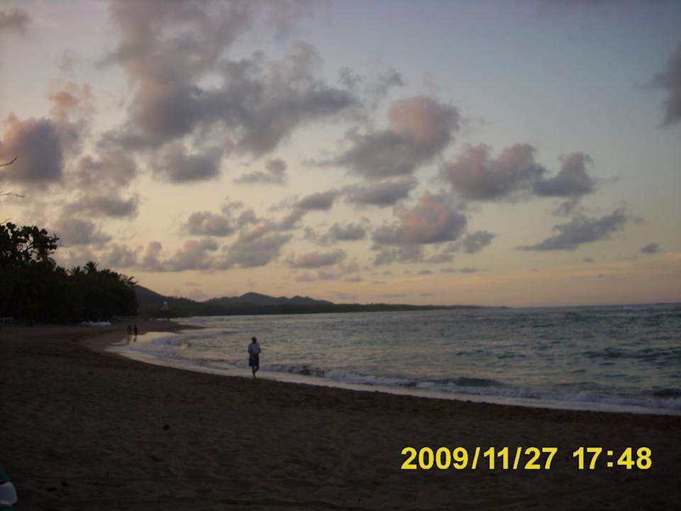 Strand bei Sonnenuntergang Playabachata Hotel