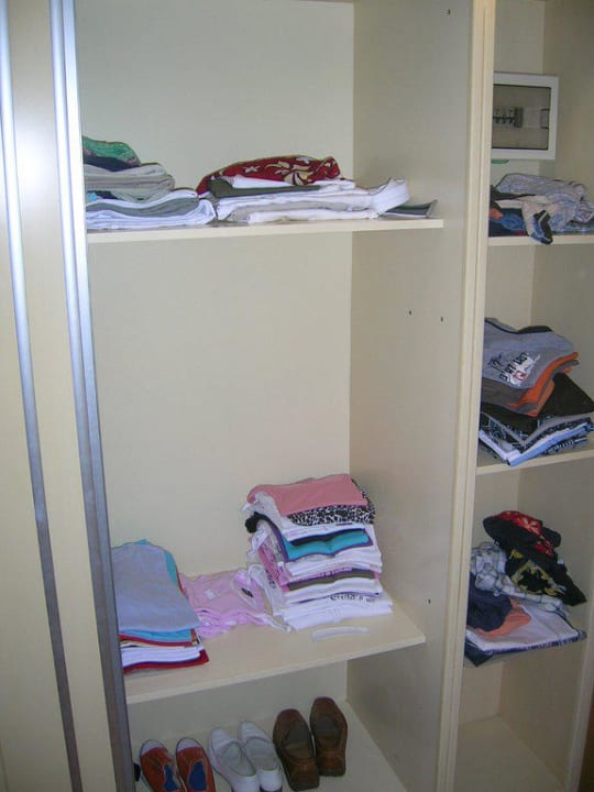 Kleiderschrank Hane Family Resort