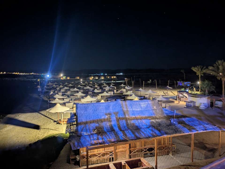 Strand Three Corners Equinox Beach Resort