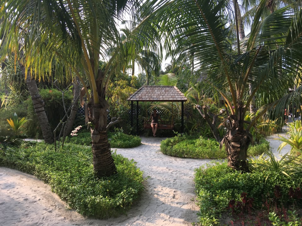 Gartenanlage Kuredu Island Resort & Spa
