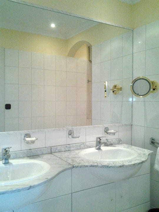 Badezimmer Schedler's Löwenhotel