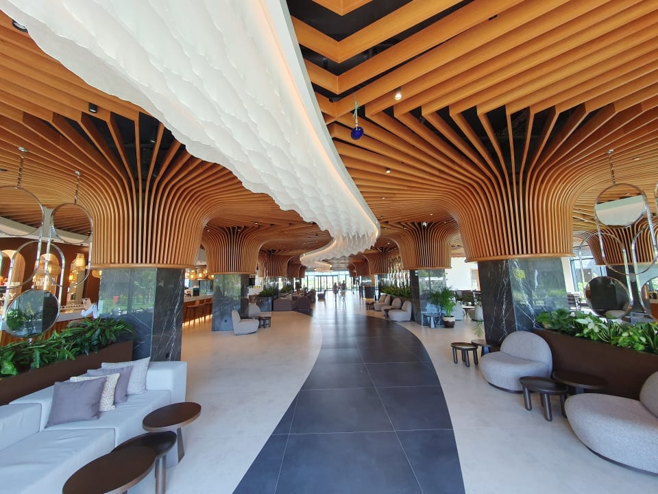 Lobby Jacaranda Luxury Resort