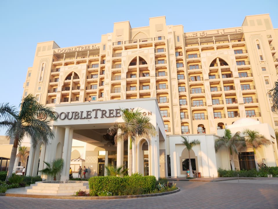 Doubletree by hilton resort spa marjan island 5 фото