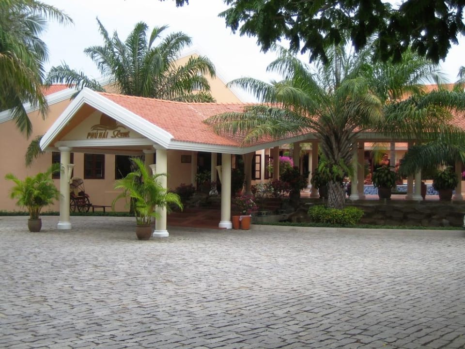 Eingangsbereich Phu Hai Beach Resort & Spa Phan Thiet
