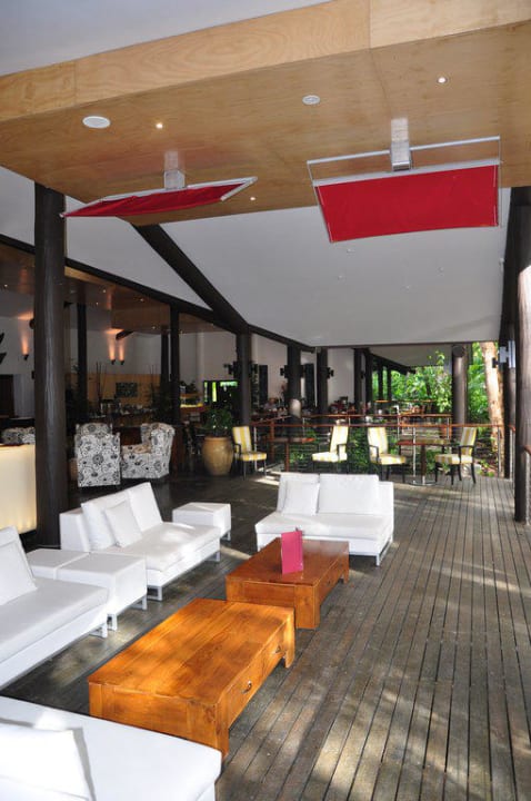 Tolle Lobby hier gab es den Begrüßungscocktail! Kewarra Beach Resort & Spa