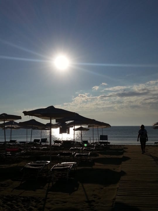 Sonnenaufgang 7.00 Uhr - vor unserem Abflug HVD Clubhotel Miramar