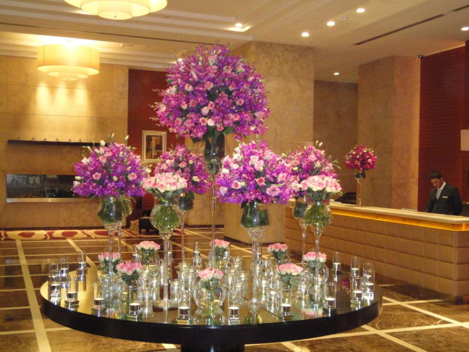 Lobby Grosvenor House Dubai