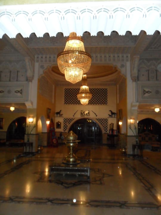 An der Rezeption  Pickalbatros Alf Leila Wa Leila Resort - Neverland Hurghada