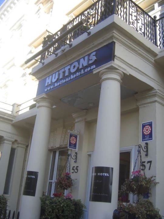 Hotel Huttons - Aussenansicht Hotel Huttons