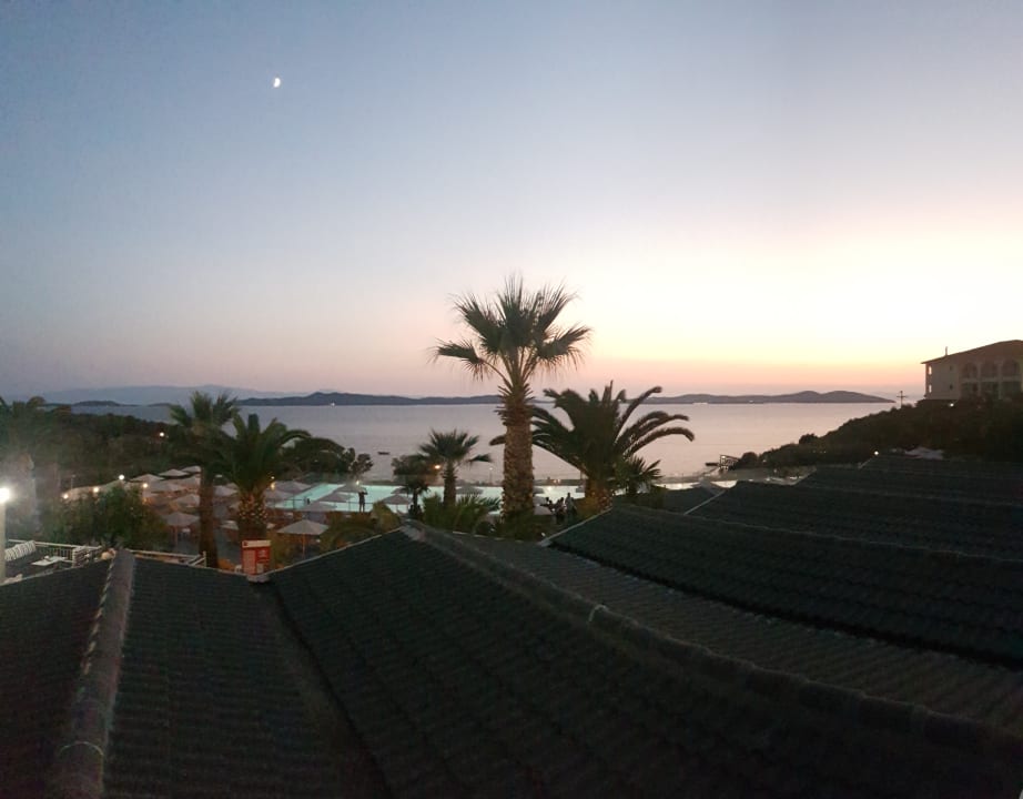 Ausblick Akrathos Beach Hotel