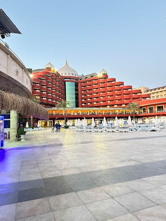 Außenansicht Hotel Delphin Palace