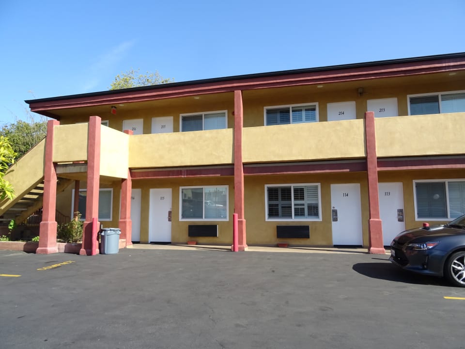 Außenansicht Hotel Hollywood Inn Express South