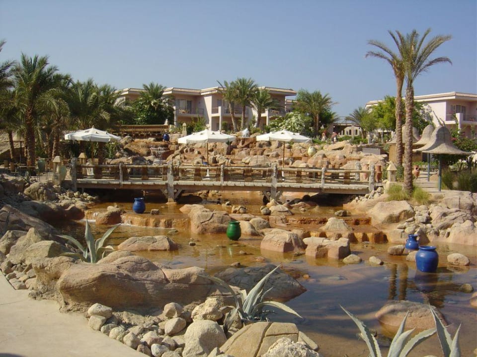 wunderschöne Hotelanlage Parrotel Beach Resort