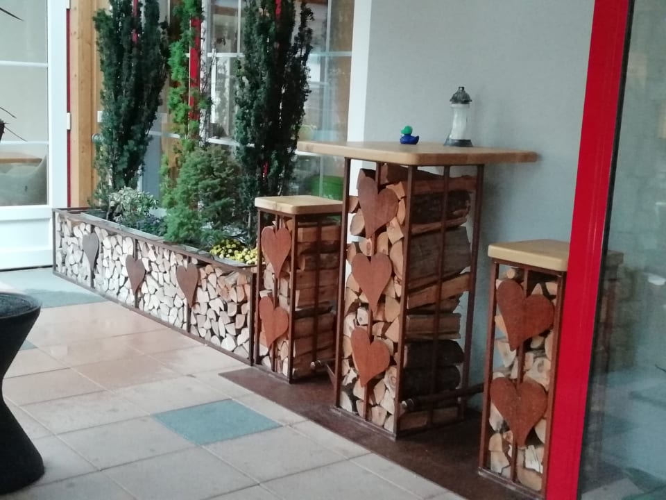 Außenansicht ALMGUT Mountain Wellness Hotel