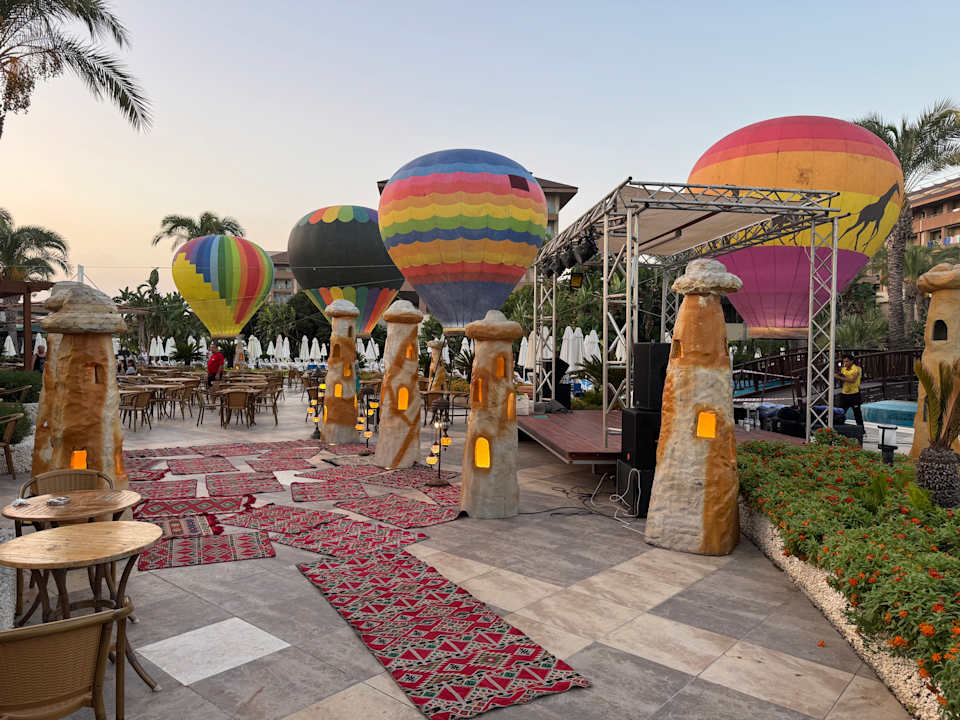 Gartenanlage Sunis Kumköy Beach Resort Hotel & Spa