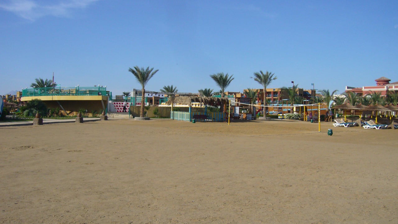 Strand am Hotel Titanic Beach Spa & Aqua Park