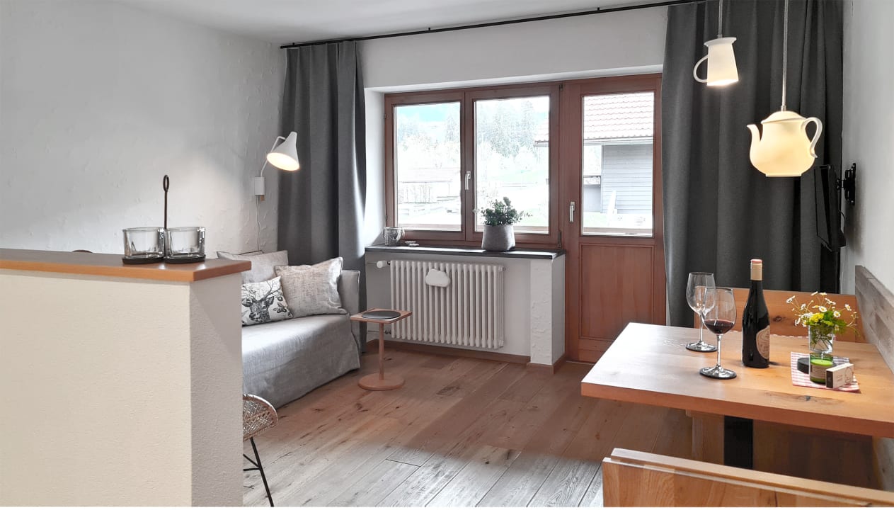 Zimmer Goldvogel Apartments