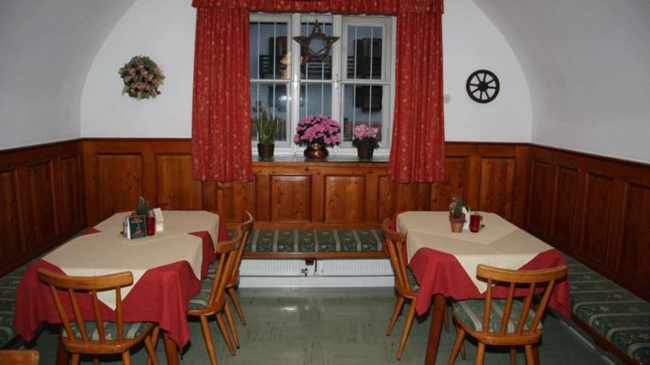 Das Lärchenstüberl als Nichtraucherbereich Hotel - Wirts'haus Zum Schweizer