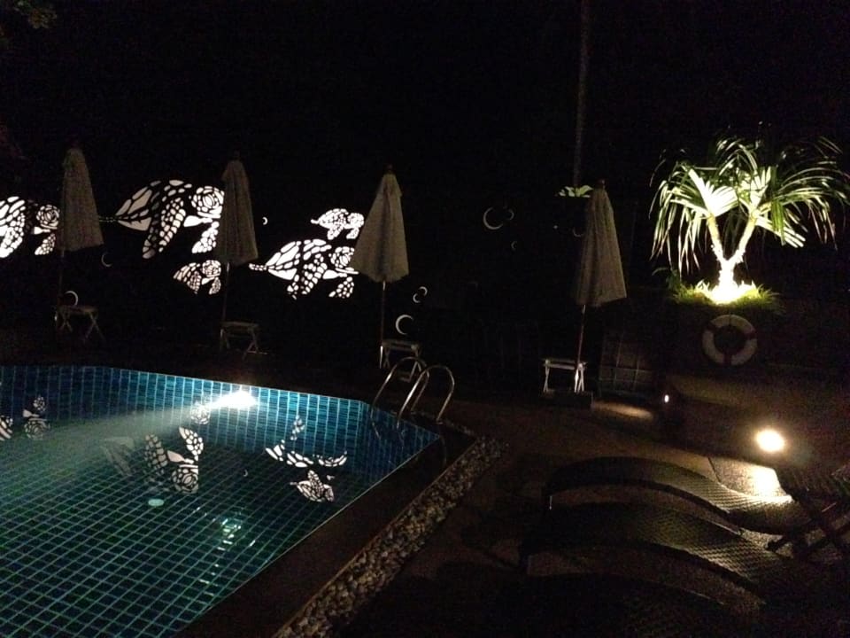 Pool Ocean Breeze Resort