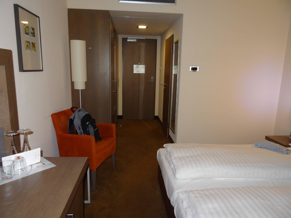 Zimmer IntercityHotel Berlin Airport Area North