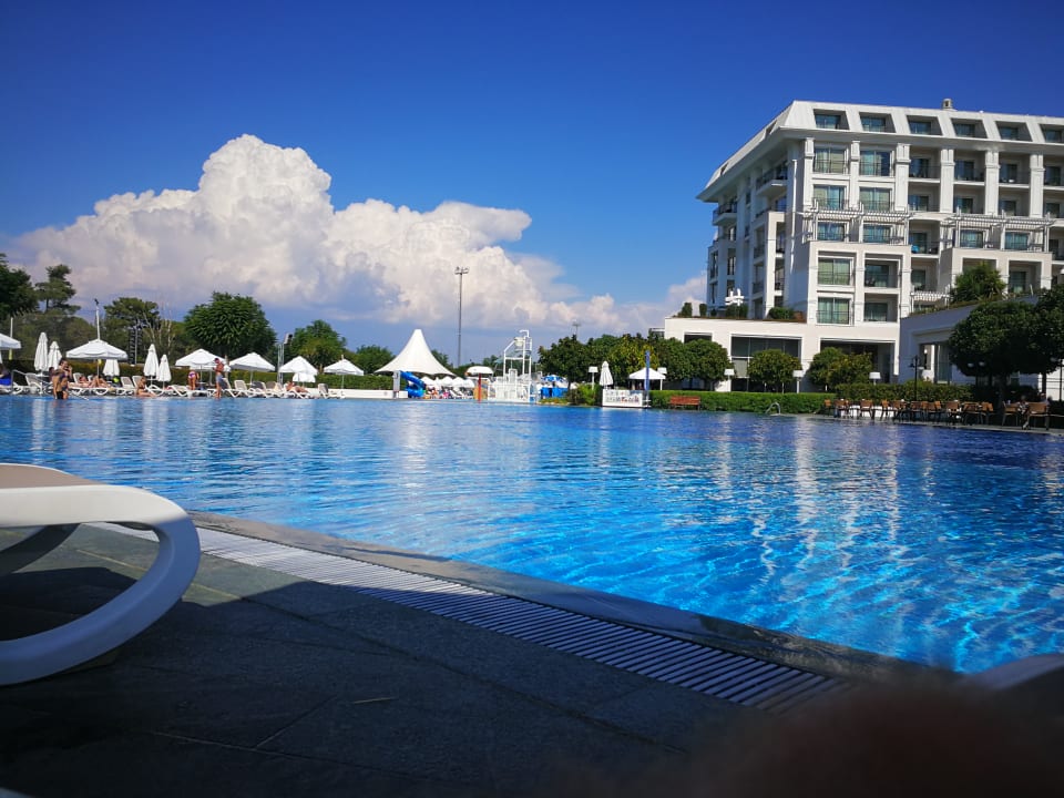 Pool Titanic Deluxe Golf Belek