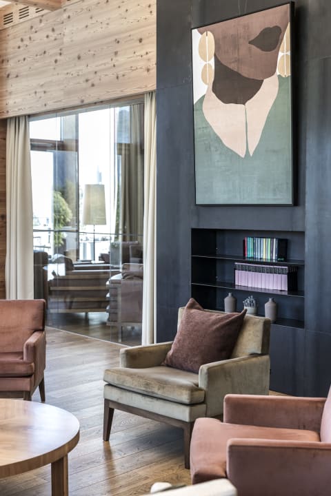 Lobby NIDUM Casual Luxury Hotel