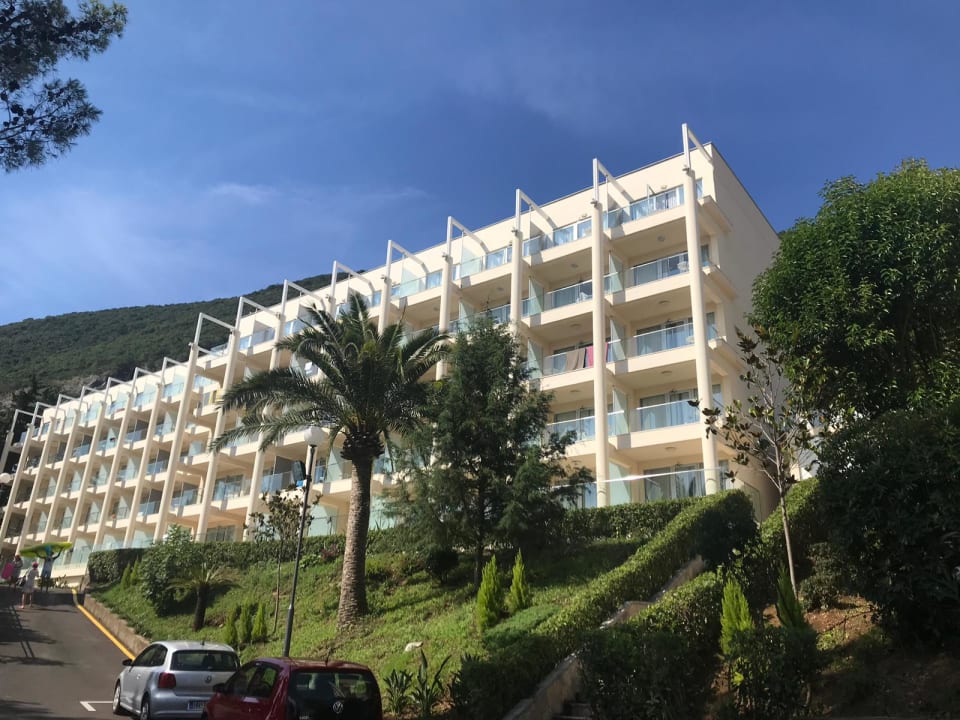 Gartenanlage Iberostar Waves Herceg Novi