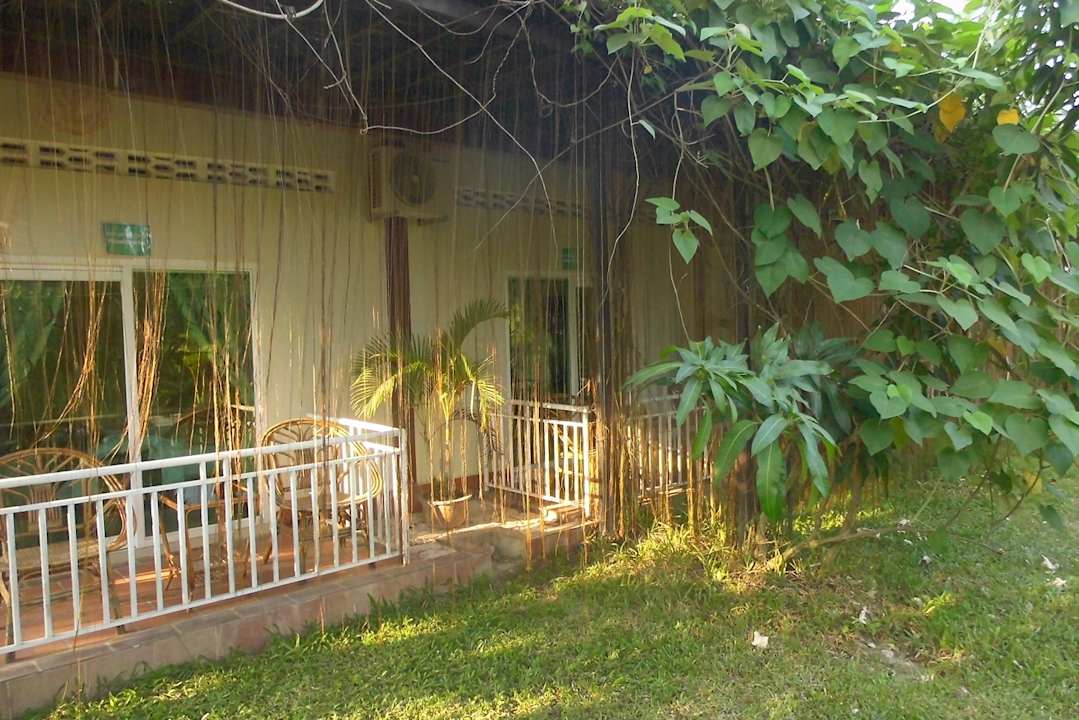 Gartenanlage Legacy Hotel & Resort