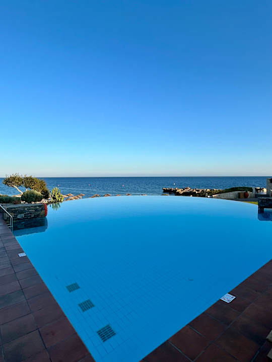 Pool Kakkos Beach Hotel