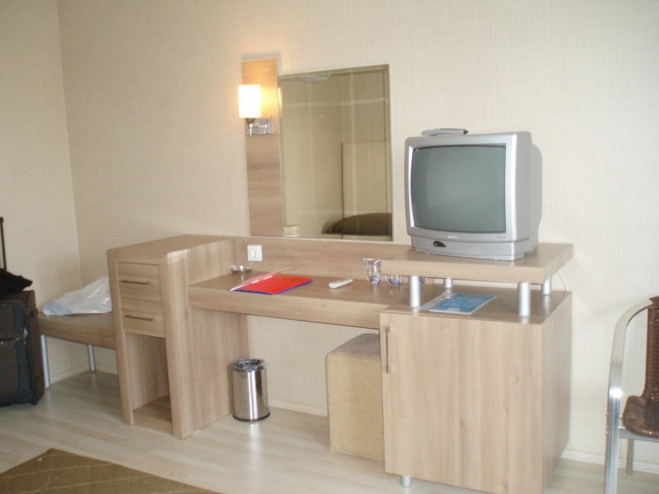 Modern Calimera Hane Garden