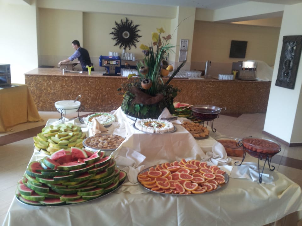 Fresh friuts Andalucia Beach Hotel & Residence