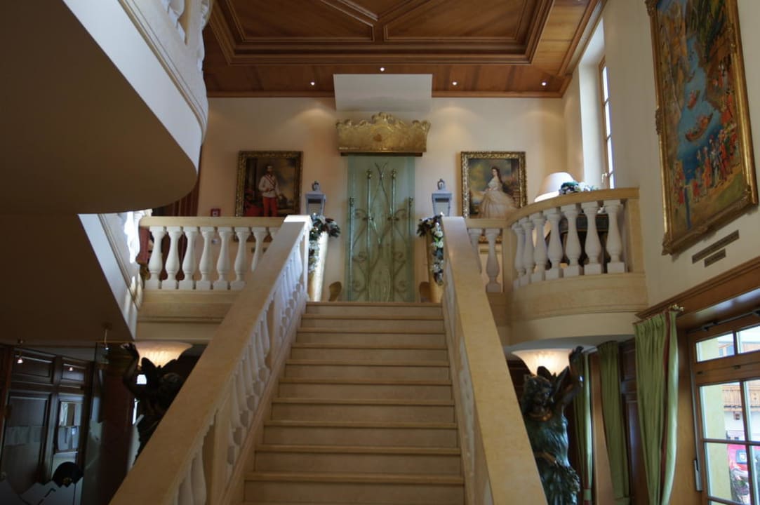 Lobby Alpenrose Wellnessresidenz