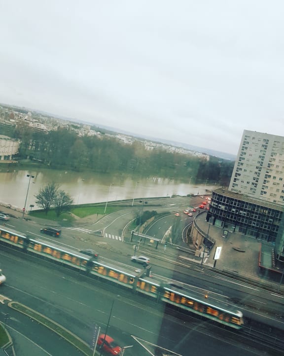 Ausblick Hotel Ibis Paris La Défense Centre